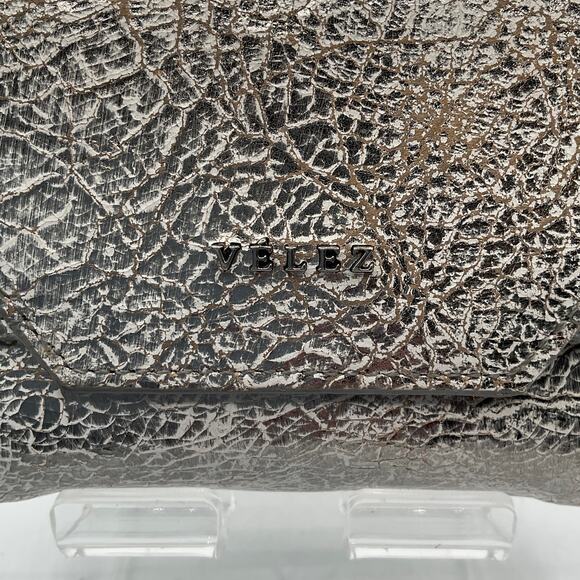 Velez Women's Tri-Fold Leather Wallet, Cracked Silver - Picture 2 of 11